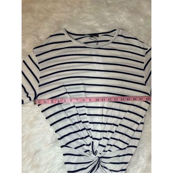 Generation Love Ellery Twist Long Sleeve Top in Size XS NWT - Picture 13 of 15